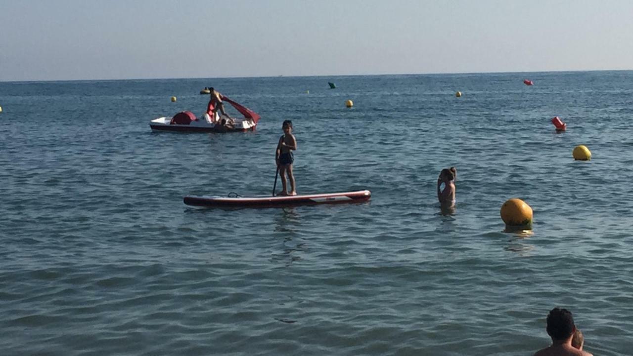 マラガPiso Vacaciones En Familia O Amigosアパートメント エクステリア 写真